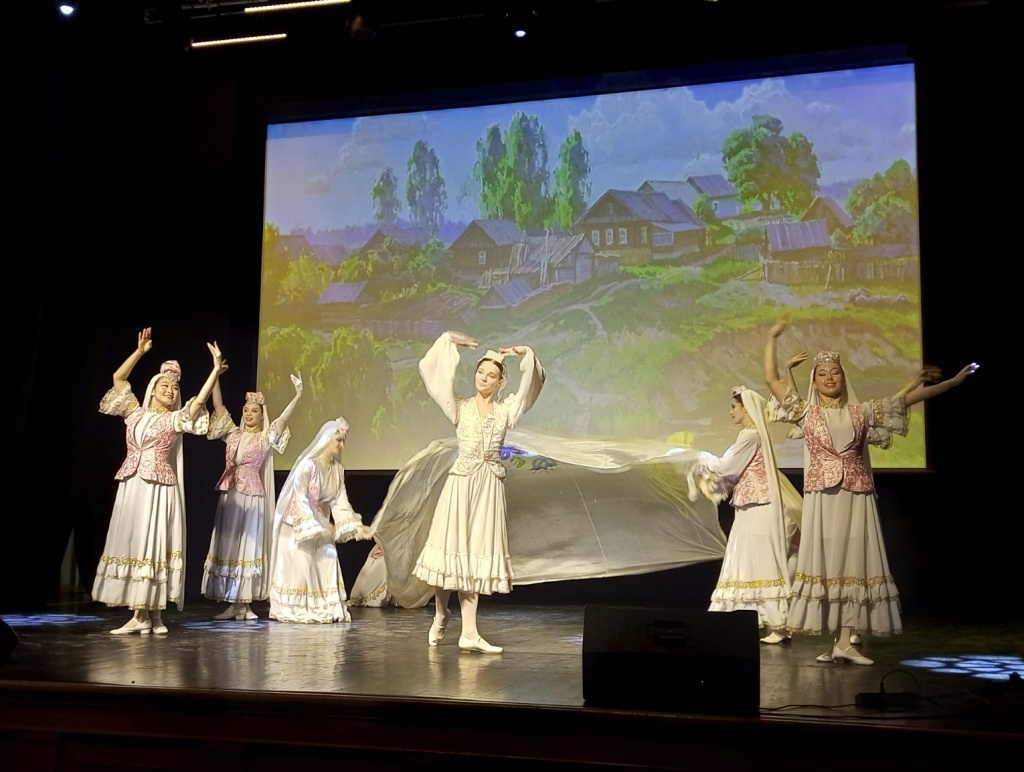 Чтобы не растерять традиции, нужно их знать и хранить: КазГИК представил в Москве культурную программу